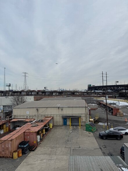 18 Blanchard St, Newark, NJ for sale - Building Photo - Image 2 of 10