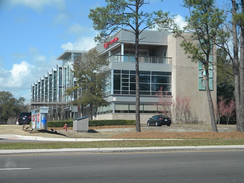 8115 Market St, Wilmington, NC à louer - Photo du bâtiment - Image 3 de 59