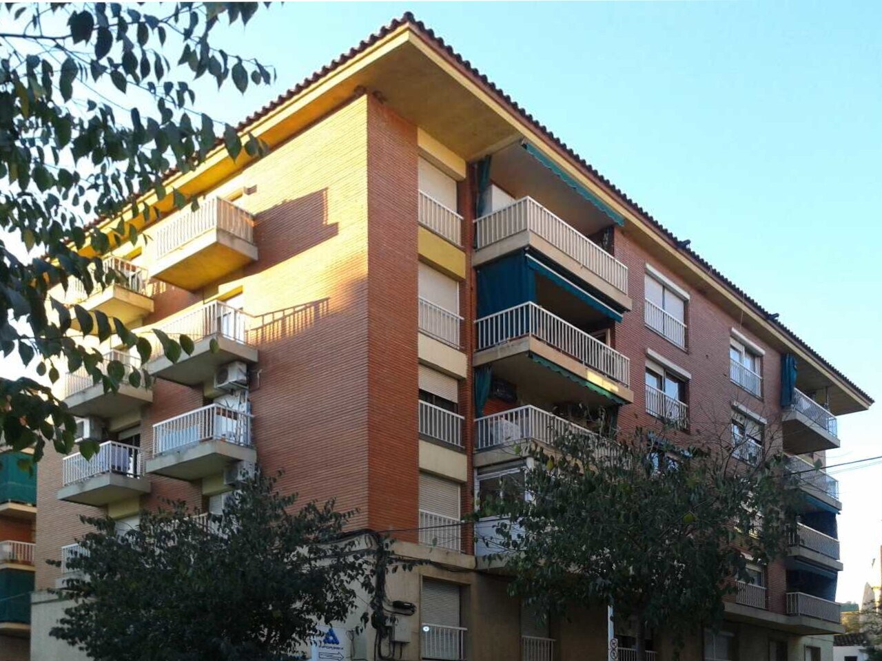 Multifamily in Sant Andreu de la Barca, Barcelona for sale Building Photo- Image 1 of 2