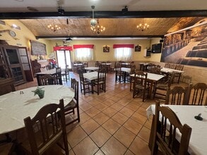 Retail in Arganda del Rey, Madrid for lease Interior Photo- Image 2 of 6