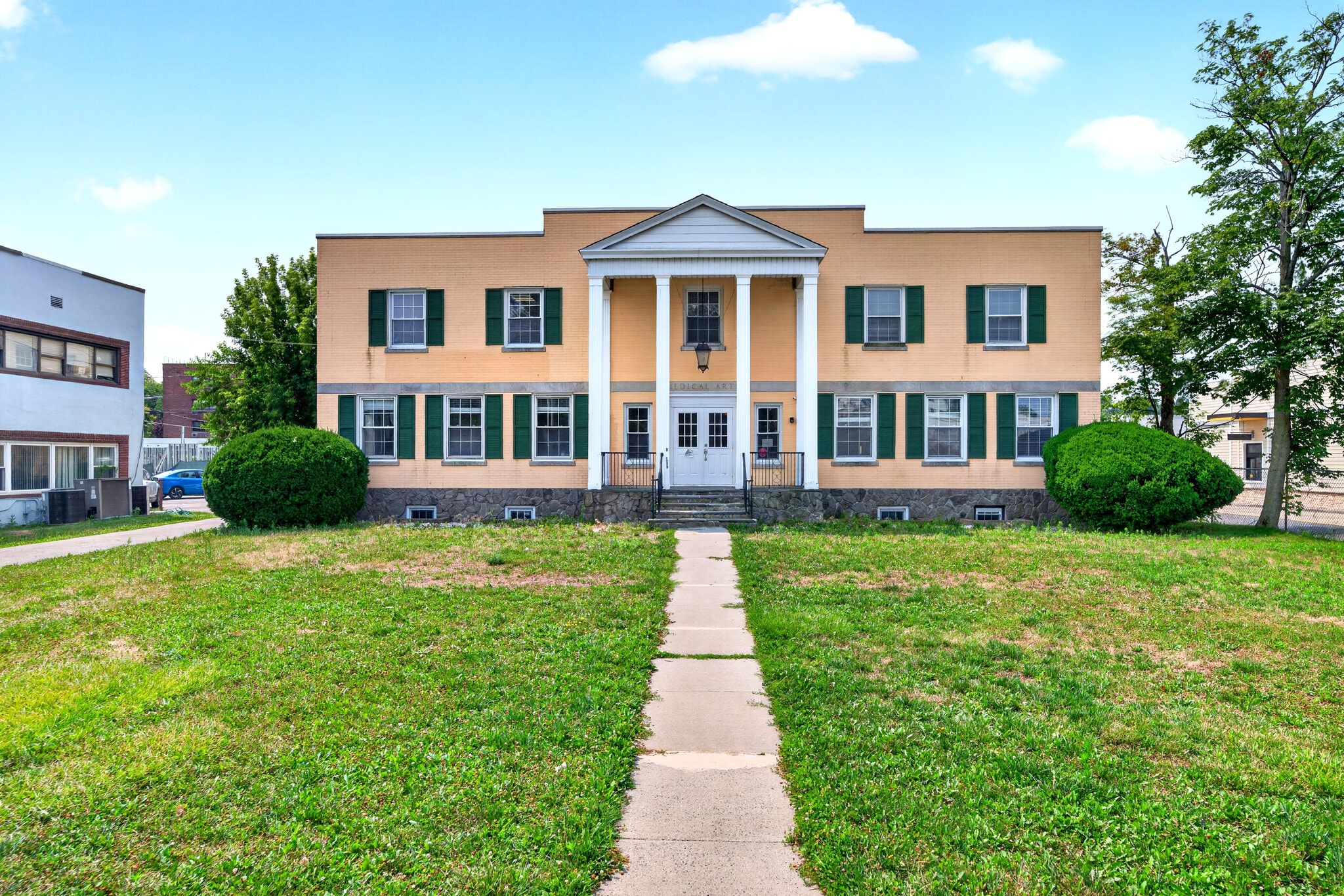 155 W Merrick Rd, Freeport, NY for lease Building Photo- Image 1 of 12