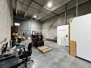 2061 NW 112th Ave, Miami, FL à louer Photo intérieure- Image 1 de 7