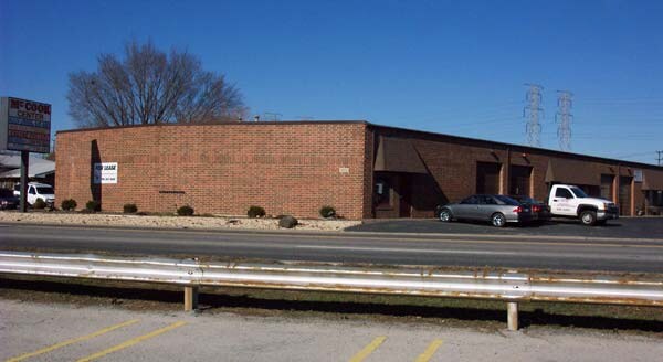 8312 Joliet Rd, McCook, IL à louer - Photo du bâtiment - Image 3 de 4