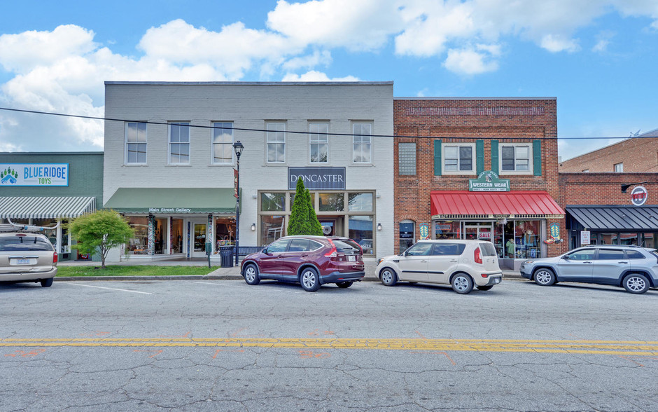 55 N Main St, Clayton, GA à vendre - Photo du bâtiment - Image 1 de 1