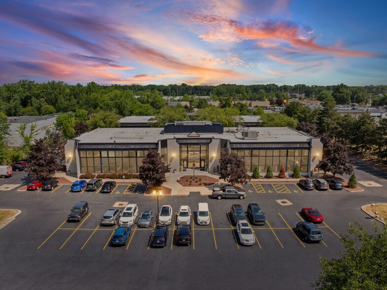 24610 Detroit Rd, Westlake, OH for sale - Building Photo - Image 1 of 32