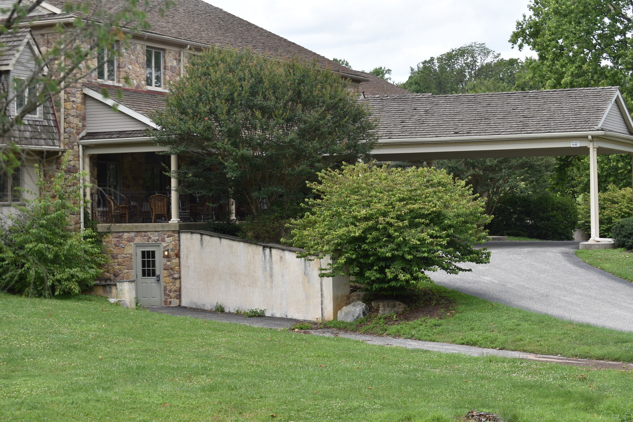 1455 Valley Forge Rd, Phoenixville, PA à vendre Photo du bâtiment- Image 1 de 13