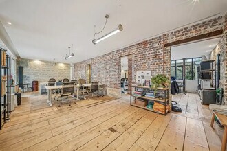 11 Rue Arthur Groussier, Paris à louer Photo intérieure- Image 2 de 11