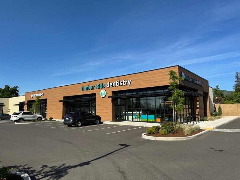 1314 Springbrook Rd, Medford, OR for lease - Building Photo - Image 2 of 9