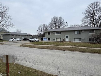 Plus de détails pour 309 W Broad St, Mount Pleasant, IA - Multi-résidentiel à vendre