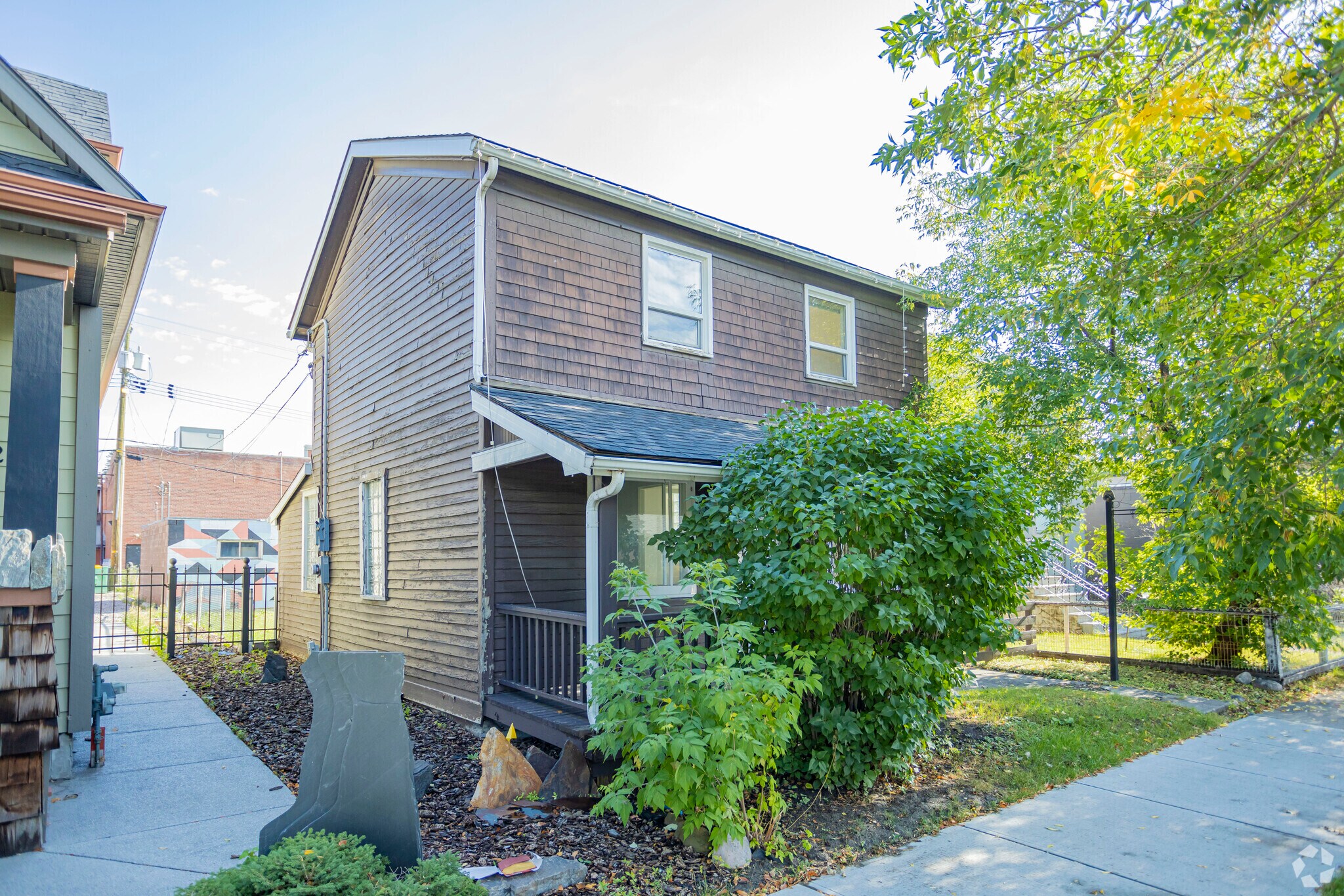 1222 10 Ave SE, Calgary, AB for sale Building Photo- Image 1 of 1