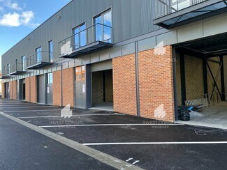 Plus de détails pour Rue Des Sablons, Montmagny - Local d'activités à louer