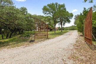 Plus de détails pour 704 FM 2325, Wimberley, TX - Bureau à vendre
