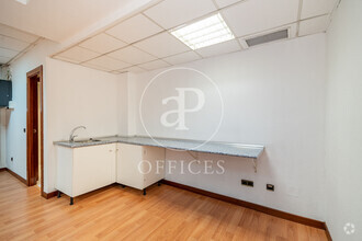 Office in Madrid, MAD for lease Interior Photo- Image 1 of 12