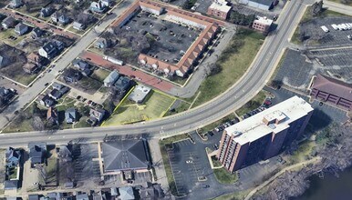 602 Lincolnway E, South Bend, IN - Aerial  map view