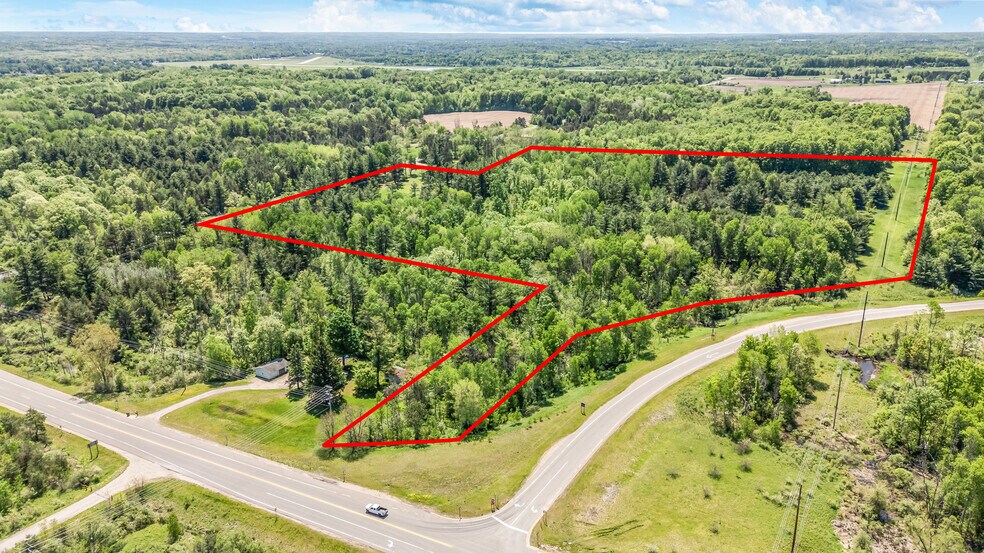 V/L 220th Ave, Big Rapids, MI à vendre - Aérien - Image 1 de 30