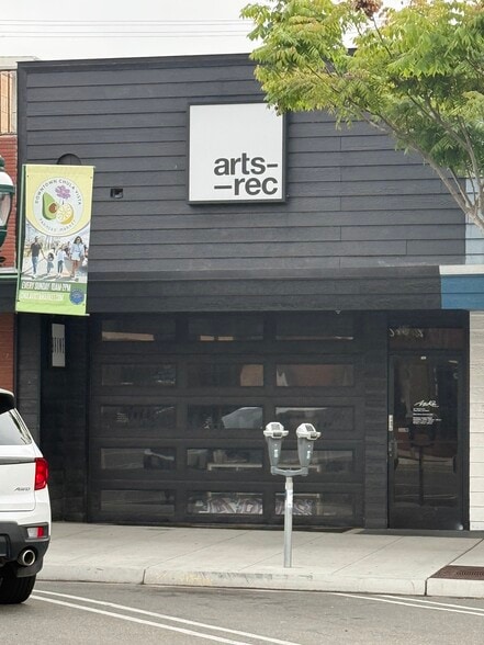 241 3rd Ave, Chula Vista, CA for lease - Building Photo - Image 2 of 7