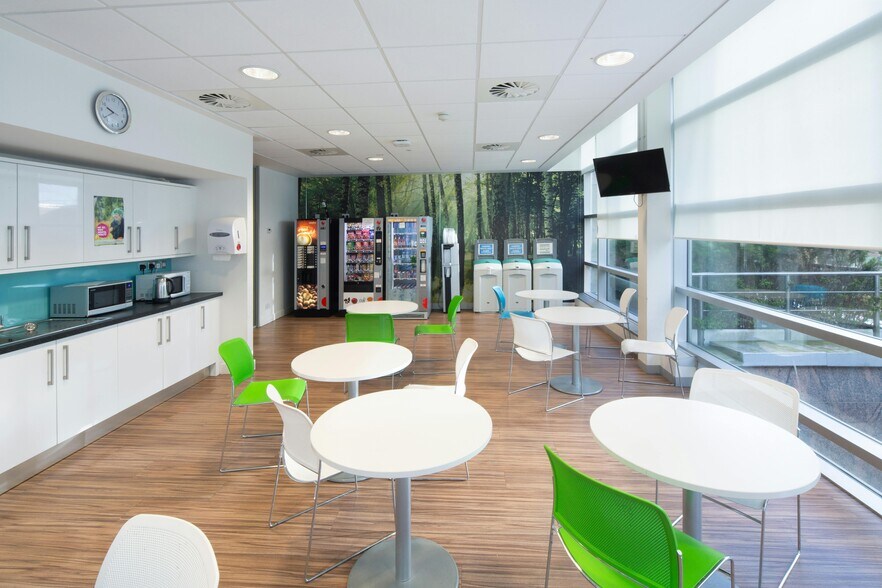 45 Robertson St, Glasgow à louer - Photo du bâtiment - Image 3 de 12