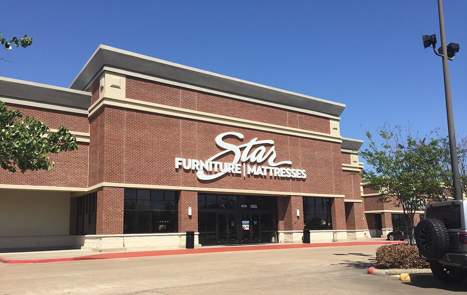 12312-12320 Barker Cypress Rd, Cypress, TX à louer - Photo du bâtiment - Image 2 de 12