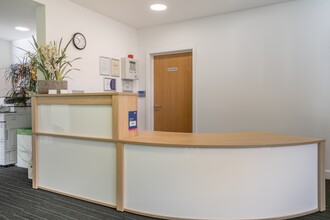 Aston Rd, Bromsgrove for lease Interior Photo- Image 2 of 8