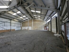 43 Chartwell Rd, Lancing à louer Photo intérieure- Image 1 de 2