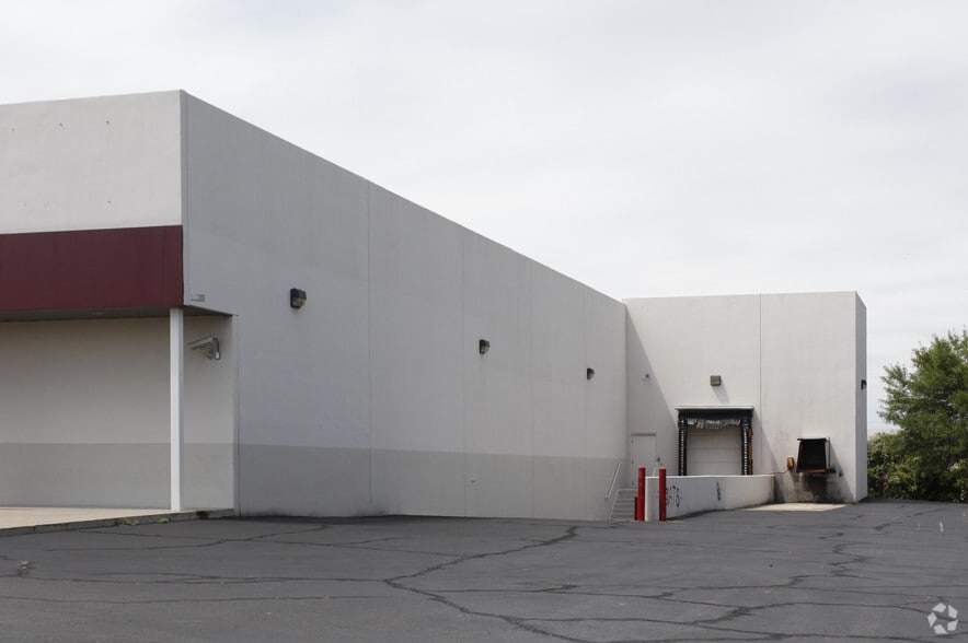 4909 W Waco Dr, Waco, TX for sale - Building Photo - Image 3 of 14