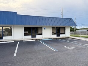 10750-10778 SE Federal Hwy, Hobe Sound, FL for lease Interior Photo- Image 1 of 6