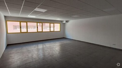 Industrial in Madrid, MAD for lease Interior Photo- Image 2 of 4