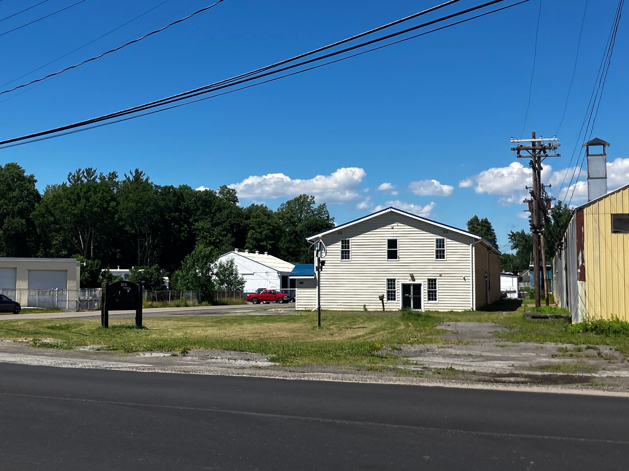 373 Pleasant Ave, Hamburg, NY à louer Photo intérieure- Image 1 de 6