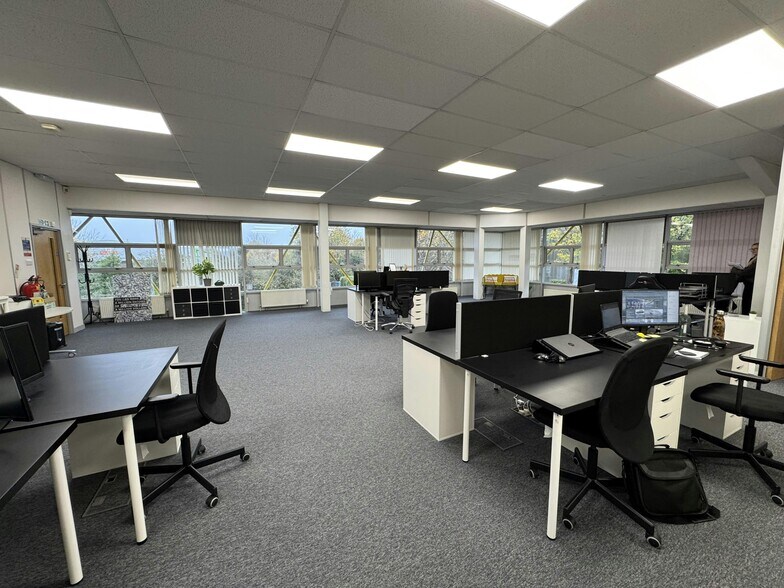 Wainwright Rd, Worcester à louer - Photo du bâtiment - Image 3 de 6