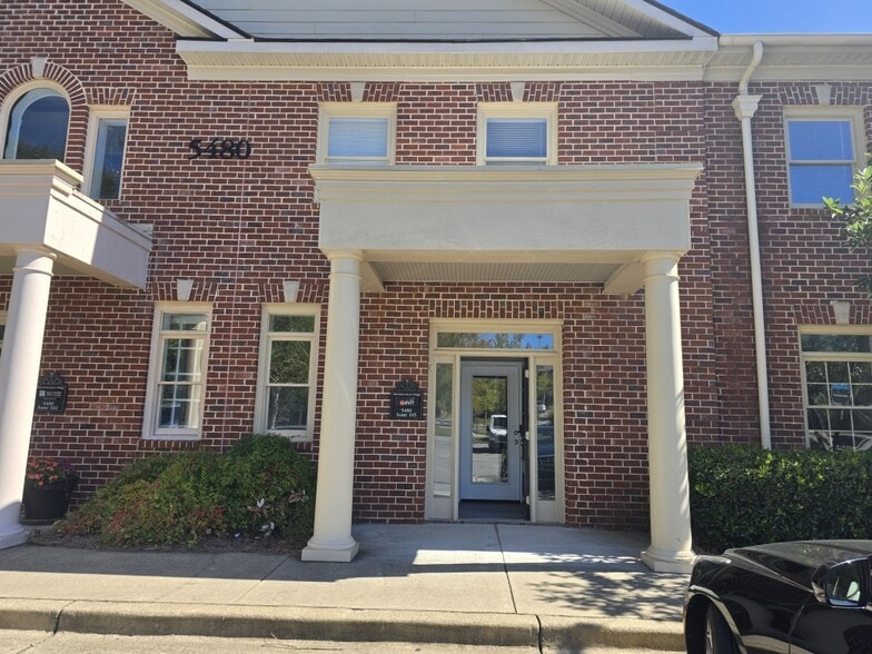5480 McGinnis Village Pl, Alpharetta, GA for lease - Building Photo - Image 1 of 12