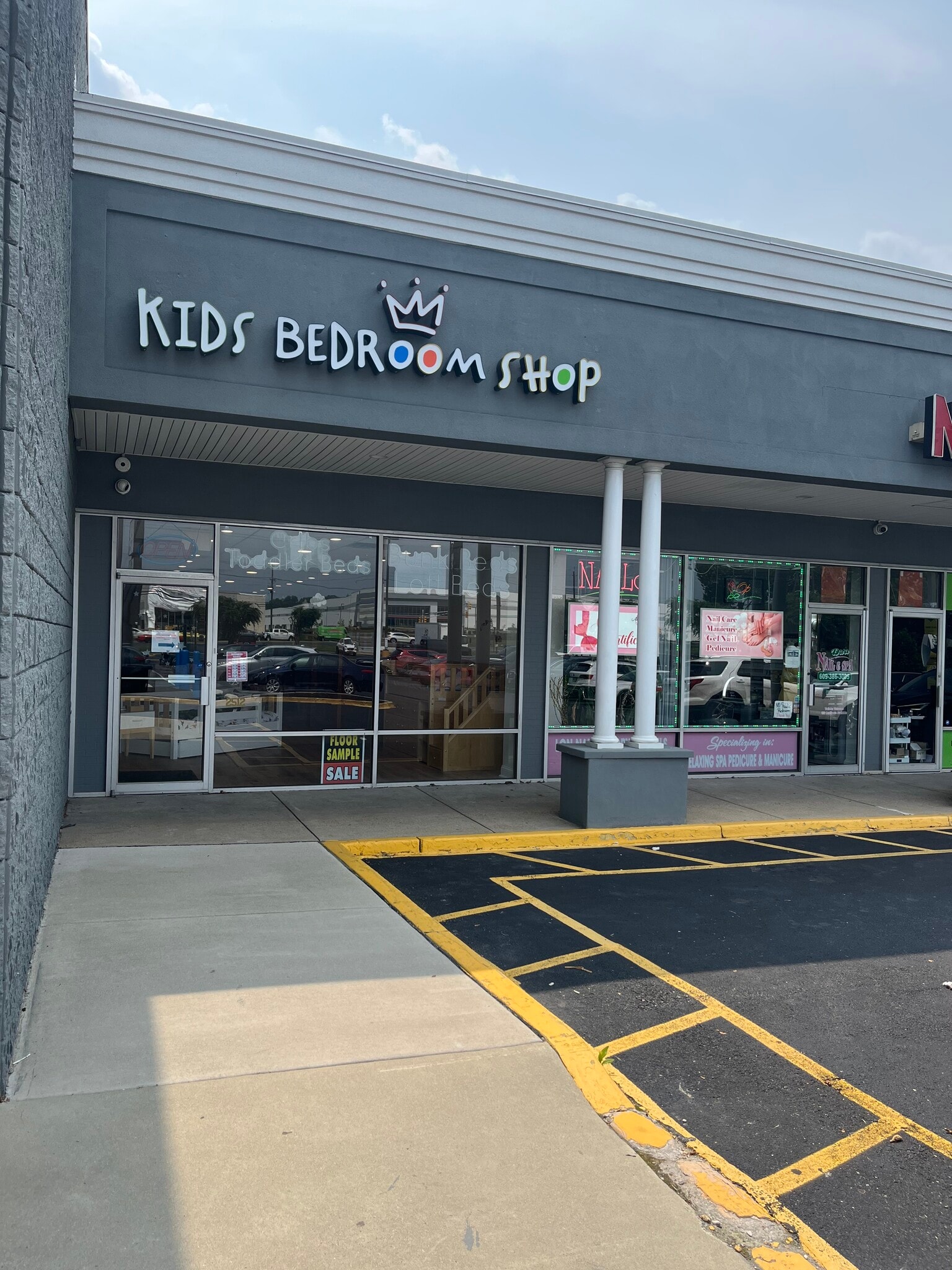 2500-2532 Mount Holly Rd, Burlington, NJ for lease Interior Photo- Image 1 of 2