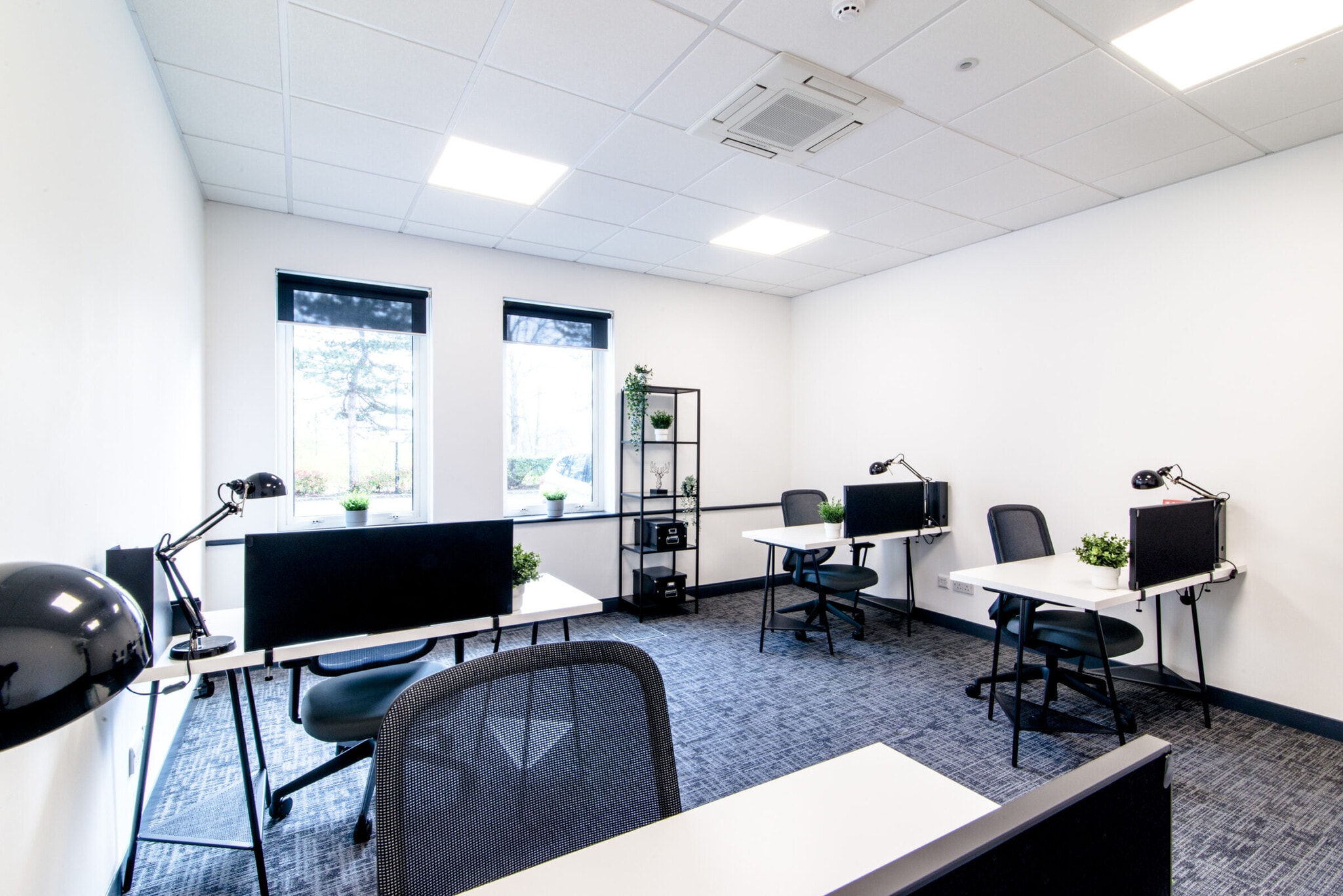Parkway Ct, Oxford for lease Interior Photo- Image 1 of 8
