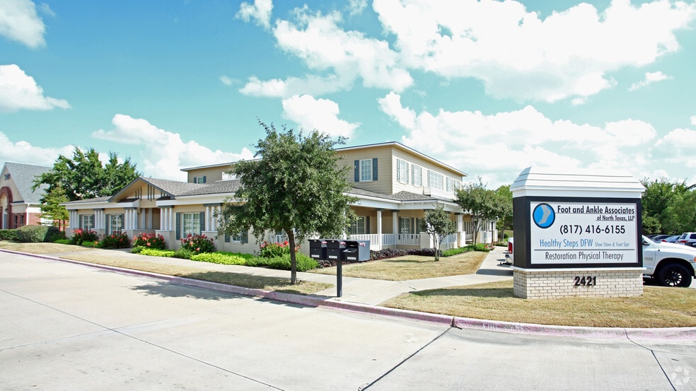 2421 Ira E Woods Ave, Grapevine, TX for sale - Primary Photo - Image 1 of 9