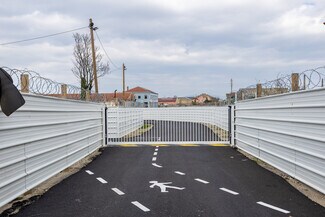 Plus de détails pour 6 Boulevard Laurent Gérin, Vénissieux - Local d'activités à louer