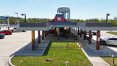 3660 E Belt Line Rd, Dallas, TX for lease Interior Photo- Image 1 of 4