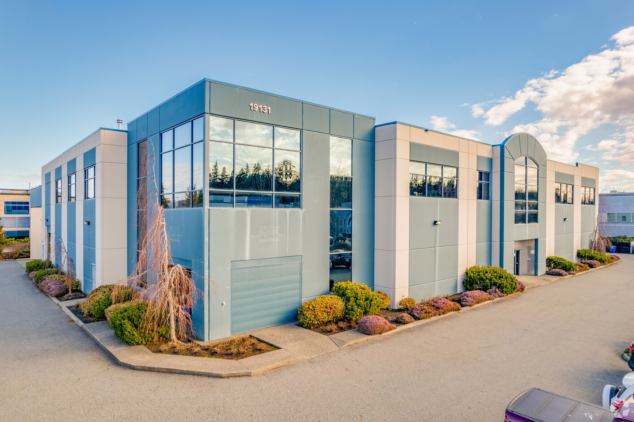 19131 21st Ave, Surrey, BC for sale Primary Photo- Image 1 of 1