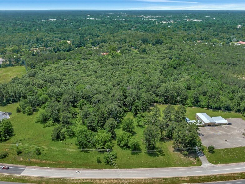 410 S Medford Dr, Lufkin, TX à vendre - Photo du bâtiment - Image 3 de 14