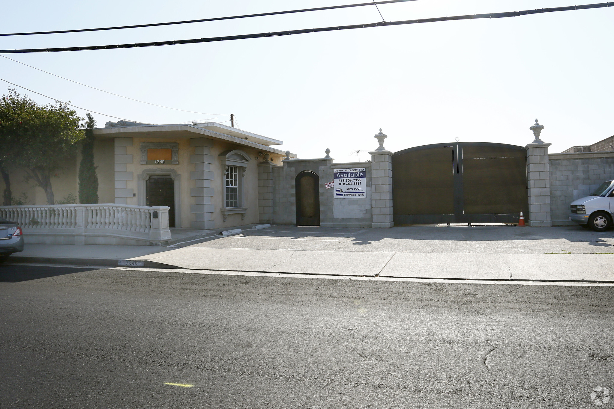 7240 Fulton Ave, North Hollywood, CA for sale Primary Photo- Image 1 of 1