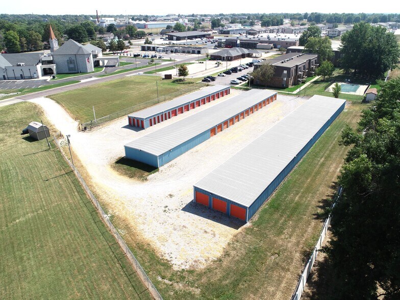 900 Normandy Dr, Sedalia, MO for sale - Building Photo - Image 2 of 5