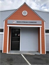 142 Main St, Nyack, NY for lease Interior Photo- Image 1 of 2