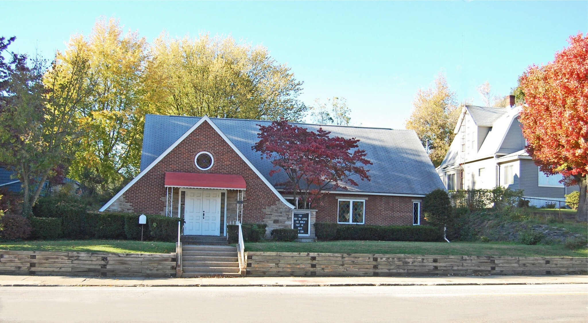 432 Wooster Rd N, Barberton, OH for sale Primary Photo- Image 1 of 23