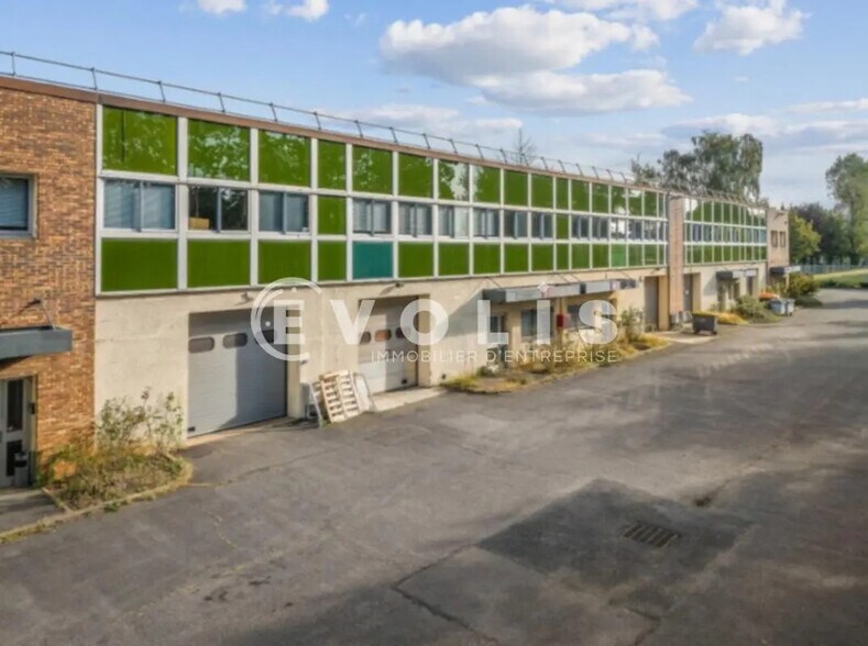 4 Avenue Des Andes, Les Ulis à louer - Photo du bâtiment - Image 2 de 12