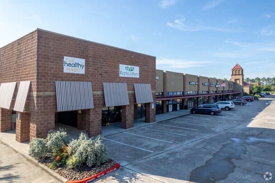 2407 W Parkwood Rd, Friendswood, TX à louer - Photo du bâtiment - Image 2 de 13