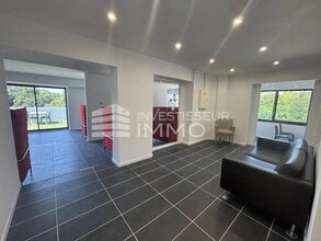 Bureau dans Avon à louer Photo intérieure- Image 2 de 4