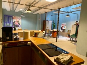 123 Rue Du Faubourg Saint-Antoine, Paris for lease Interior Photo- Image 1 of 5