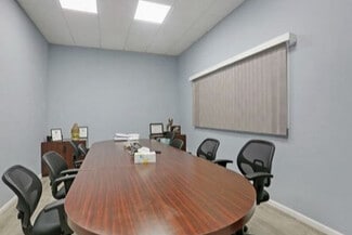 Plus de détails pour 3720 Hawthorne Ct, Waukegan, IL - Industriel à vendre