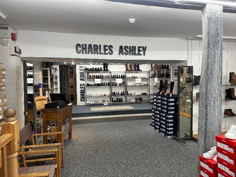 14 High St, Wells à louer - Photo du bâtiment - Image 3 de 3