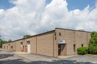Plus de détails pour 2130 Pond Rd, Ronkonkoma, NY - Industriel à louer