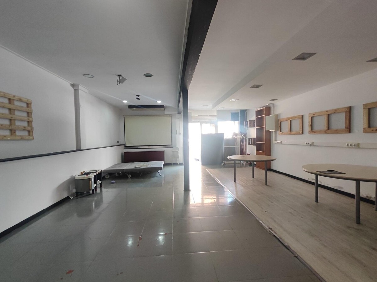 Vilanova del Camí, BAR 08788 - Unit - - - Interior Photo - Image 2 of 8
