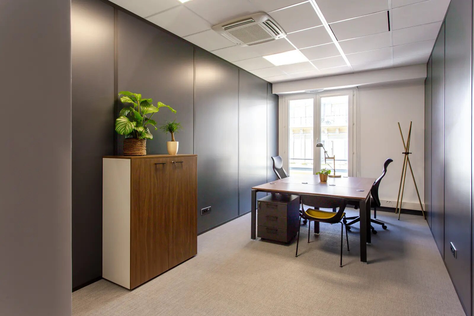 37 Avenue Maréchal Foch, Nice for lease Interior Photo- Image 1 of 15